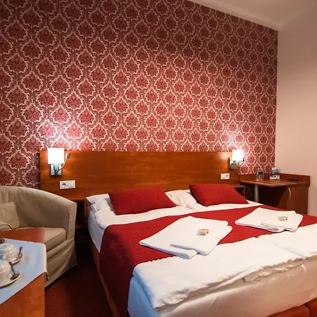 U Kaple Otel 3*