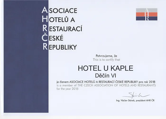 Hotel U Kaple 3*